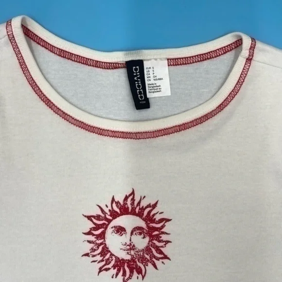 NWOT- DIVIDED Graphic Crop Top Shirt - Picture 2 of 3